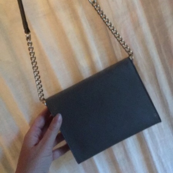 Gray kate spade crossbody - Picture 4 of 4